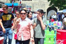 В Баку открылся летний Фестиваль еды – две недели объедения! (ФОТО)