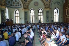 В мечети Тезепир совершен намаз по случаю праздника Рамазан (ФОТО)