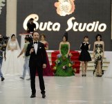 Семь красавиц Азербайджана - свадебные традиции, шоколадный фонтан, шоу фаэтонов и автомобилей (ФОТО)