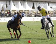 Верхом на лошадях со специальной клюшкой - победители Национального фестиваля конного спорта в Азербайджане  (ФОТО)