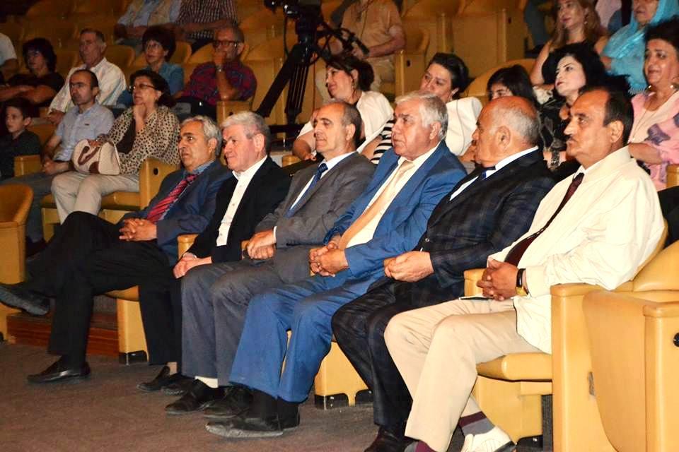 Дастан "Küçə Rza" в представлении Ширванской школы (ФОТО)