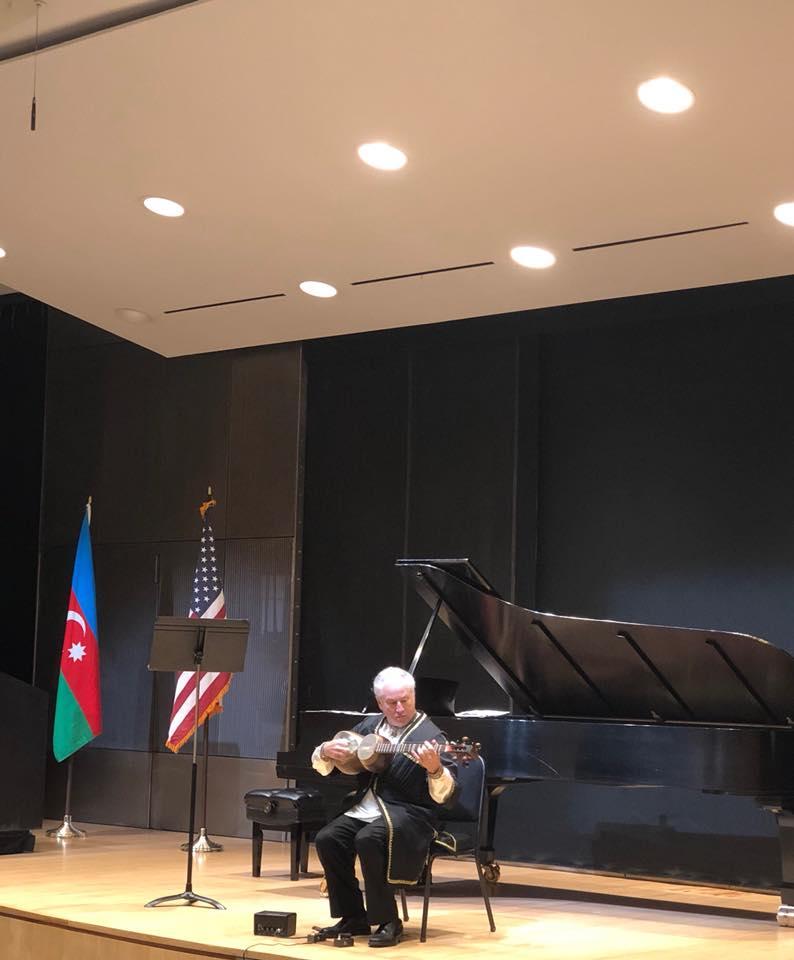 Азербайджанская музыка звучит в Нью-Йорке (ФОТО)
