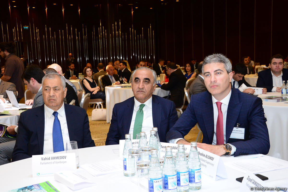 Азербайджан нацелен на увеличение доли страхования в ненефтяном ВВП (ФОТО)