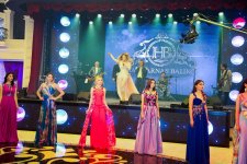 Каспийский берег Баку зажгли грандиозным шоу легендарные "Boney M" и "Ялла" (ФОТО)