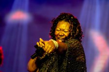 Каспийский берег Баку зажгли грандиозным шоу легендарные "Boney M" и "Ялла" (ФОТО)