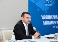 Фонд молодежи информирует широкую общественность о 100-летии АДР (ФОТО)