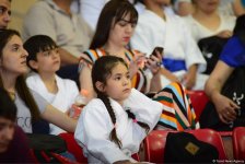 В Баку проходит международный турнир по каратэ памяти Национального героя Альберта Агарунова (ФОТО)