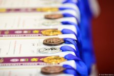 В Баку проходит международный турнир по каратэ памяти Национального героя Альберта Агарунова (ФОТО)