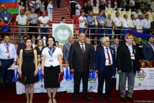 В Баку проходит международный турнир по каратэ памяти Национального героя Альберта Агарунова (ФОТО)