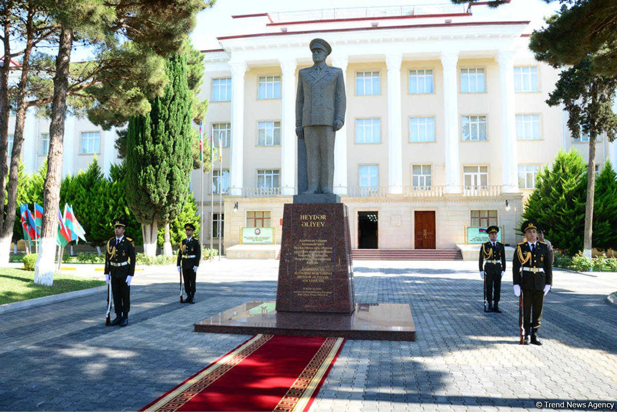 Состоялся очередной выпуск курсантов Азербайджанской высшей военной школы  им. Гейдара Алиева (ФОТО)