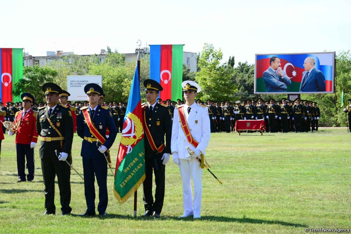 Состоялся очередной выпуск курсантов Азербайджанской высшей военной школы  им. Гейдара Алиева (ФОТО)