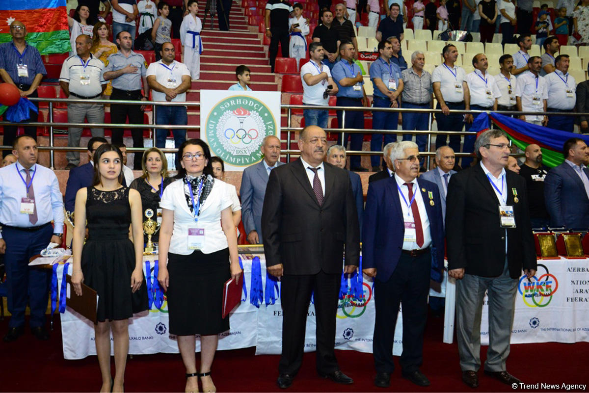 В Баку проходит международный турнир по каратэ памяти Национального героя Альберта Агарунова (ФОТО)