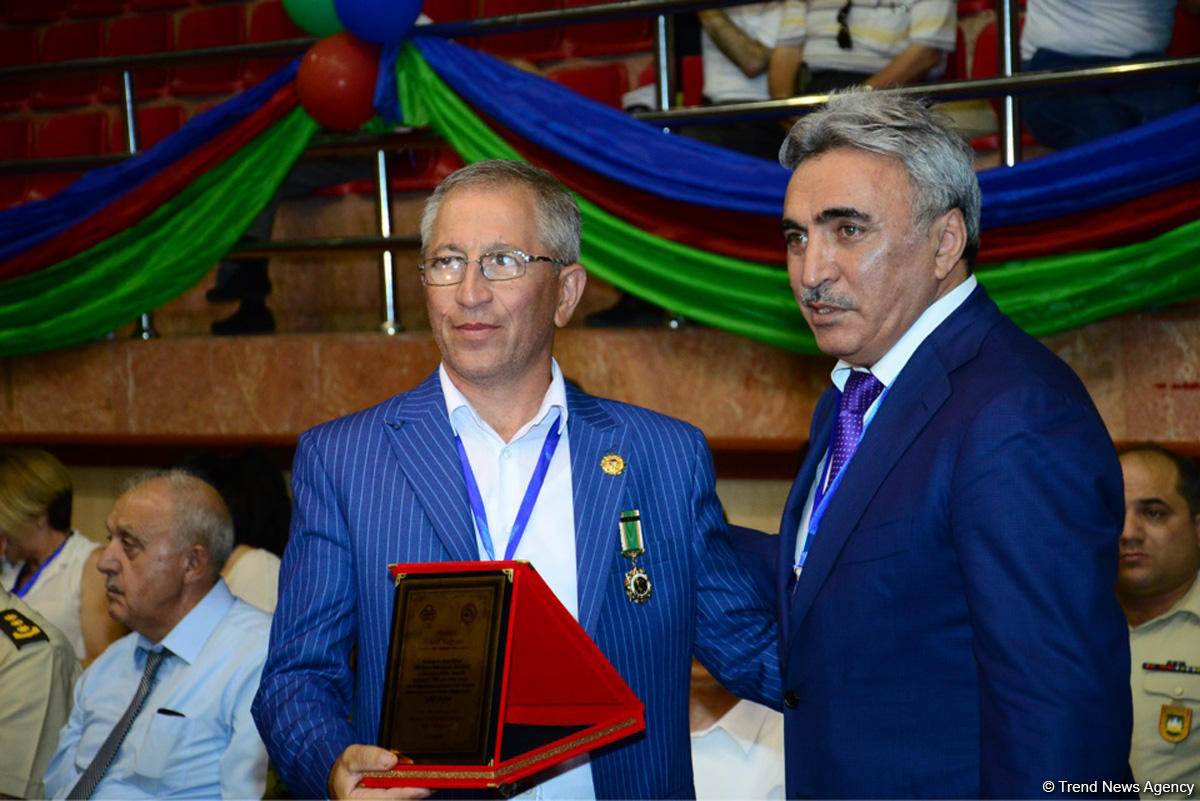 В Баку проходит международный турнир по каратэ памяти Национального героя Альберта Агарунова (ФОТО)