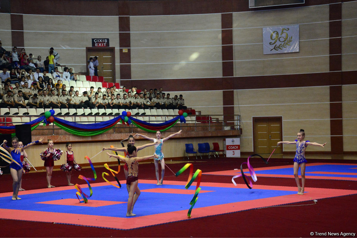 В Баку проходит международный турнир по каратэ памяти Национального героя Альберта Агарунова (ФОТО)