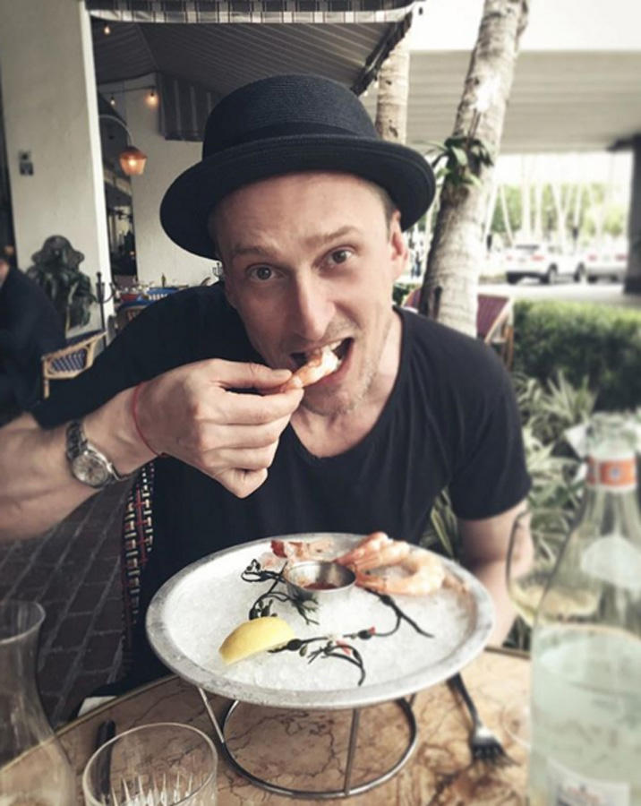 Один из лучших стилистов Москвы Вадим Галаганов отдыхает в Баку (ФОТО, ВИДЕО)