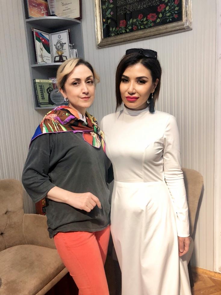 Звезда Узбекистана в шикарной азербайджанской национальной одежде (ФОТО)