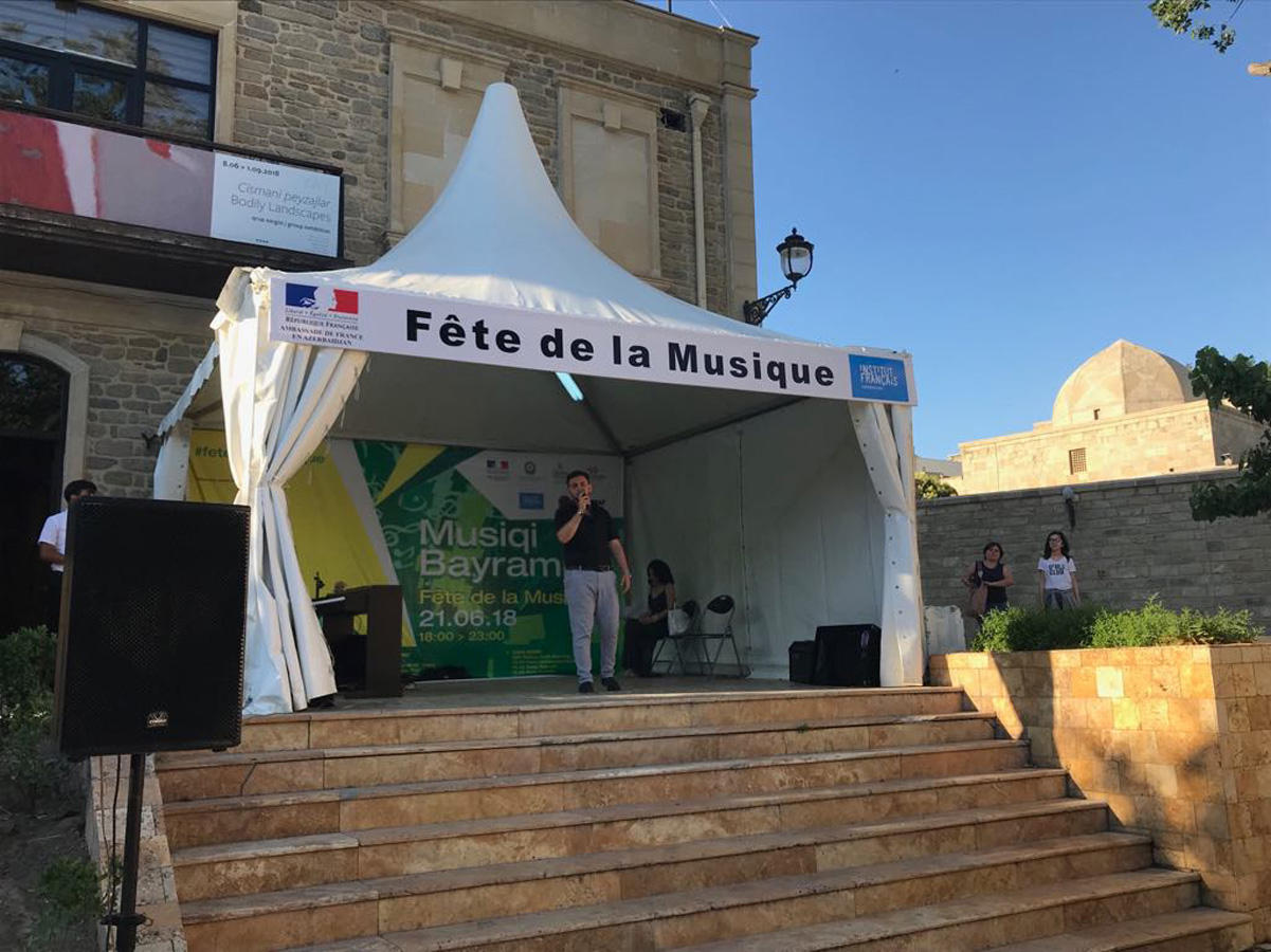 Грандиозный праздник музыки Fête de la Musique на улицах и площадях Баку (ФОТО)