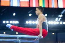 Гимнасты из 32 стран борются в Баку за путевку на юношескую Олимпиаду (ФОТОРЕПОРТАЖ)