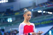 Гимнасты из 32 стран борются в Баку за путевку на юношескую Олимпиаду (ФОТОРЕПОРТАЖ)