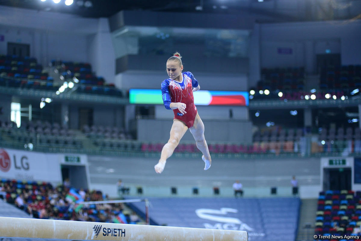 Гимнасты из 32 стран борются в Баку за путевку на юношескую Олимпиаду (ФОТОРЕПОРТАЖ)