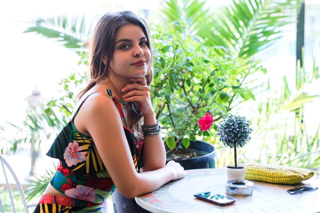 Один летний день с азербайджанскими модницами (ФОТО)