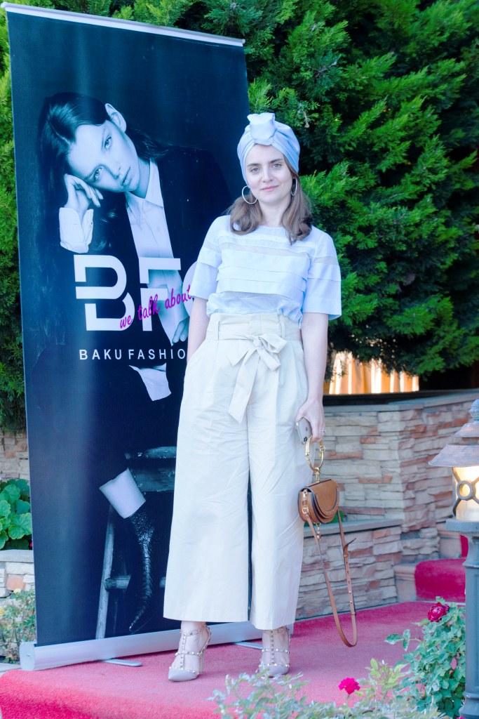 Один летний день с азербайджанскими модницами (ФОТО)
