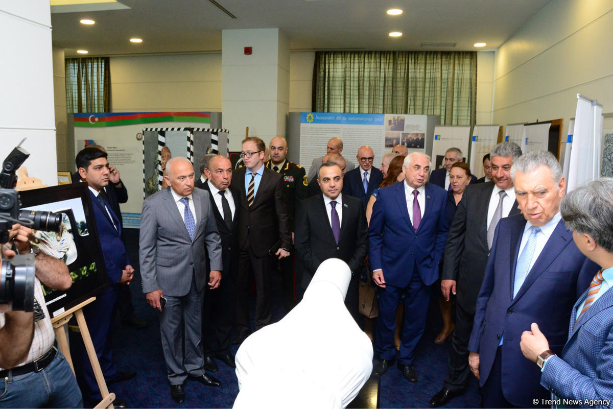 В Азербайджане с начала года из оборота изъято 1,4 тонны наркотиков (ФОТО)