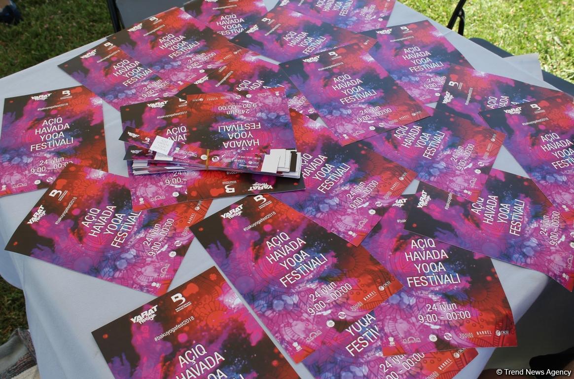 Йога на открытом воздухе - масштабный Фестиваль в Баку (ФОТО)
