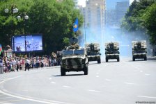 В Баку прошел военный парад в связи со 100-летним юбилеем ВС Азербайджана (ФОТО/ВИДЕО)