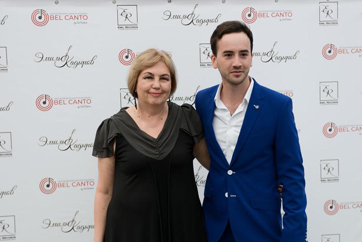 Азербайджанский певец провел роскошный юбилей в Москве (ФОТО)