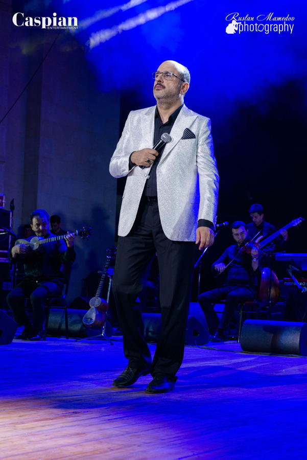 Джан Баку - дом родной! Два зажигательных летних вечера с Эйюбом Ягубовым (ВИДЕО, ФОТО)