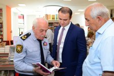 В Баку презентована книга об уничтожении в Армении азербайджанских мусульманских памятников (ФОТО)