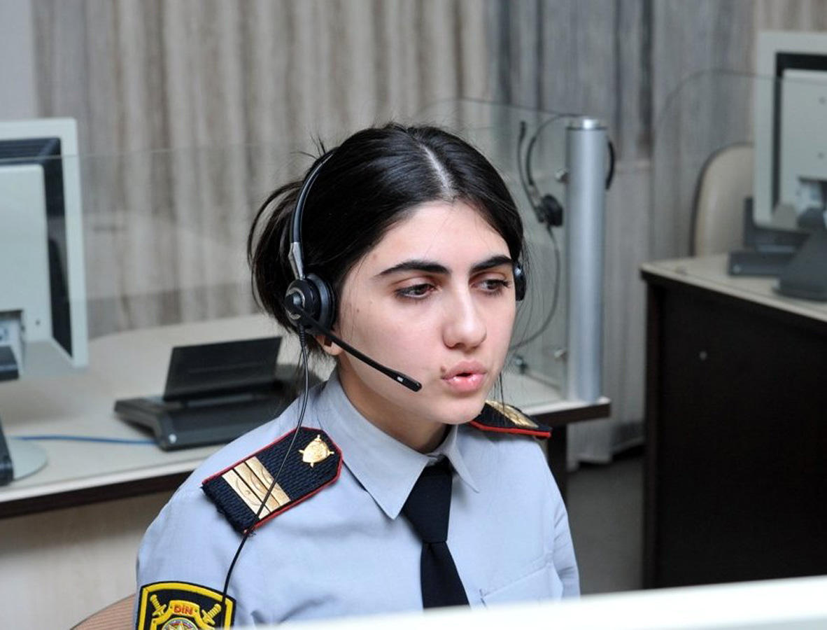 Самые прекрасные азербайджанские женщины-полицейские (ФОТО)