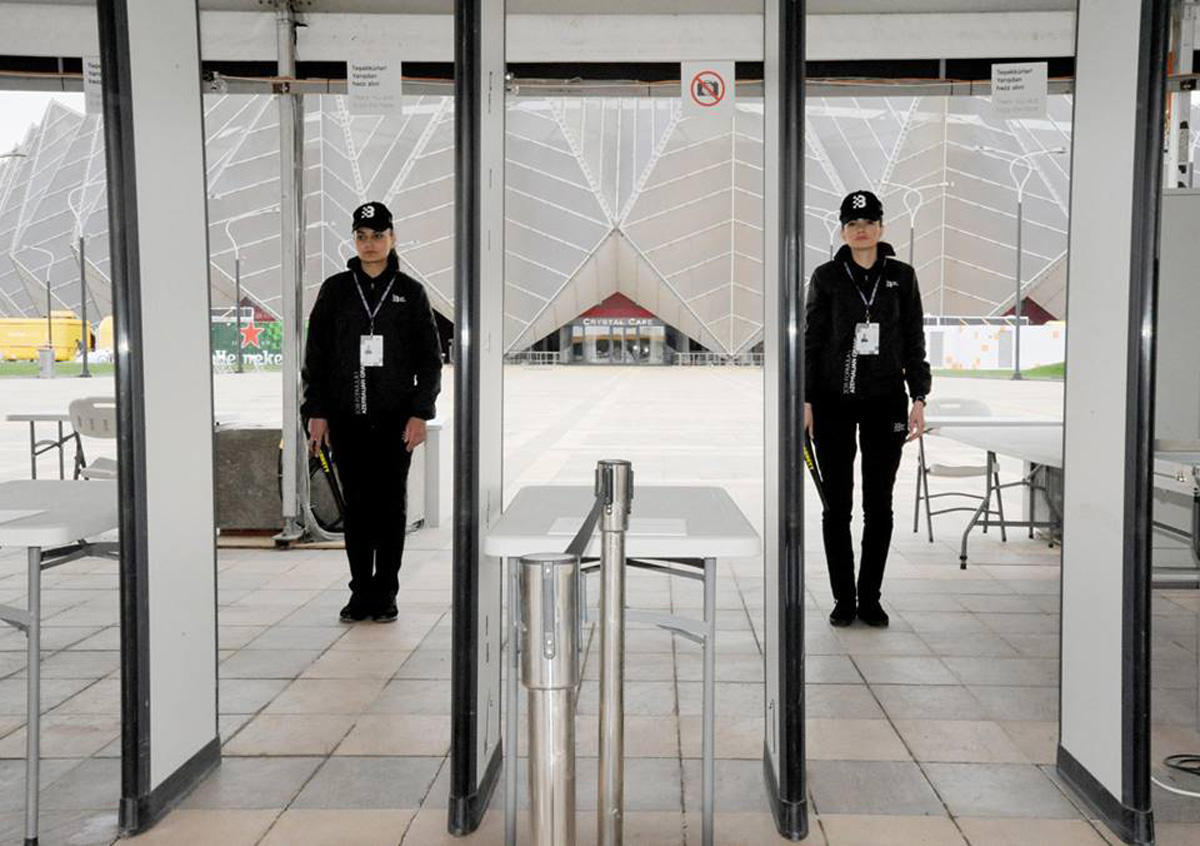 Самые прекрасные азербайджанские женщины-полицейские (ФОТО)