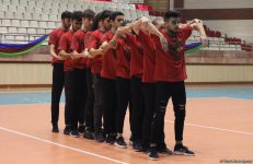 Жаркое лето Баку с освежающими танцами (ФОТО)