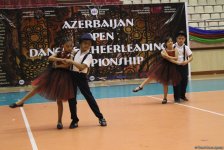 Жаркое лето Баку с освежающими танцами (ФОТО)