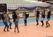 Жаркое лето Баку с освежающими танцами (ФОТО)