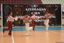 Жаркое лето Баку с освежающими танцами (ФОТО)