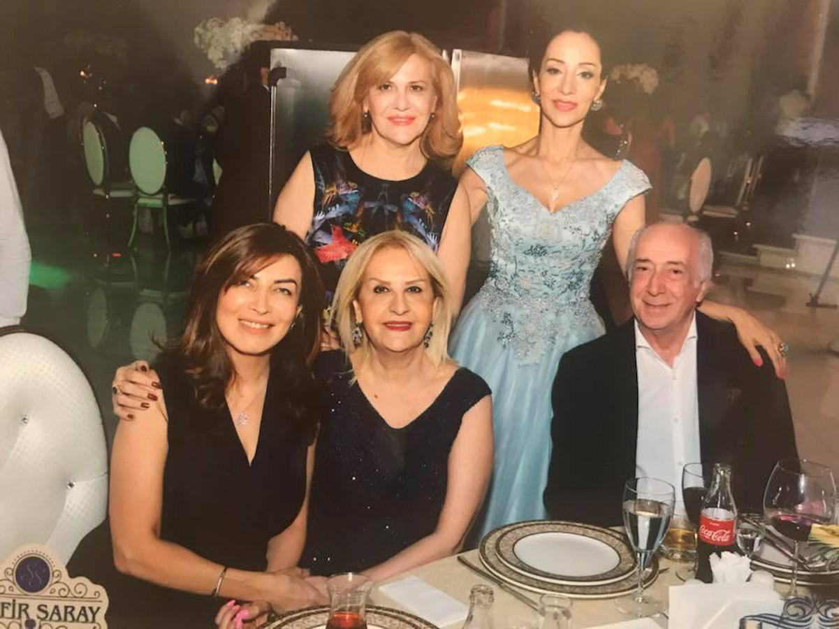 Замечательная свадьба в Баку – танец матери, который растрогал всех (ВИДЕО, ФОТО)