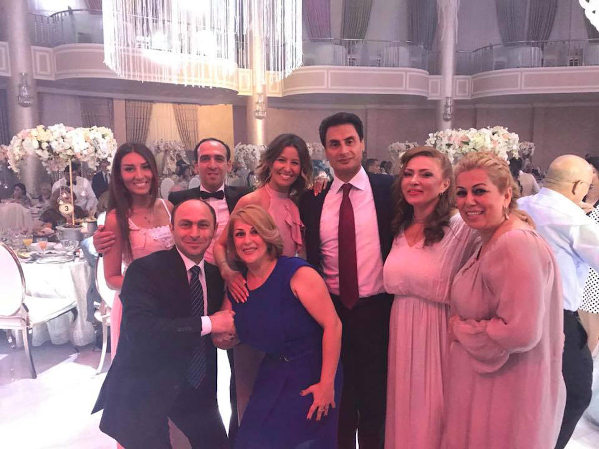 Замечательная свадьба в Баку – танец матери, который растрогал всех (ВИДЕО, ФОТО)