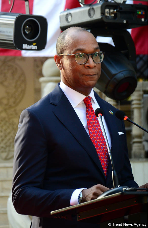 Благодаря сотрудничеству Азербайджан и США могут строить лучшее будущее - поверенный в делах (ФОТО)