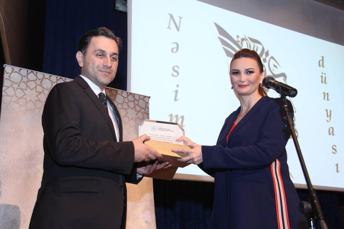 В Баку прошел потрясающий музыкально-поэтический вечер "Мир Насими" (ФОТО)