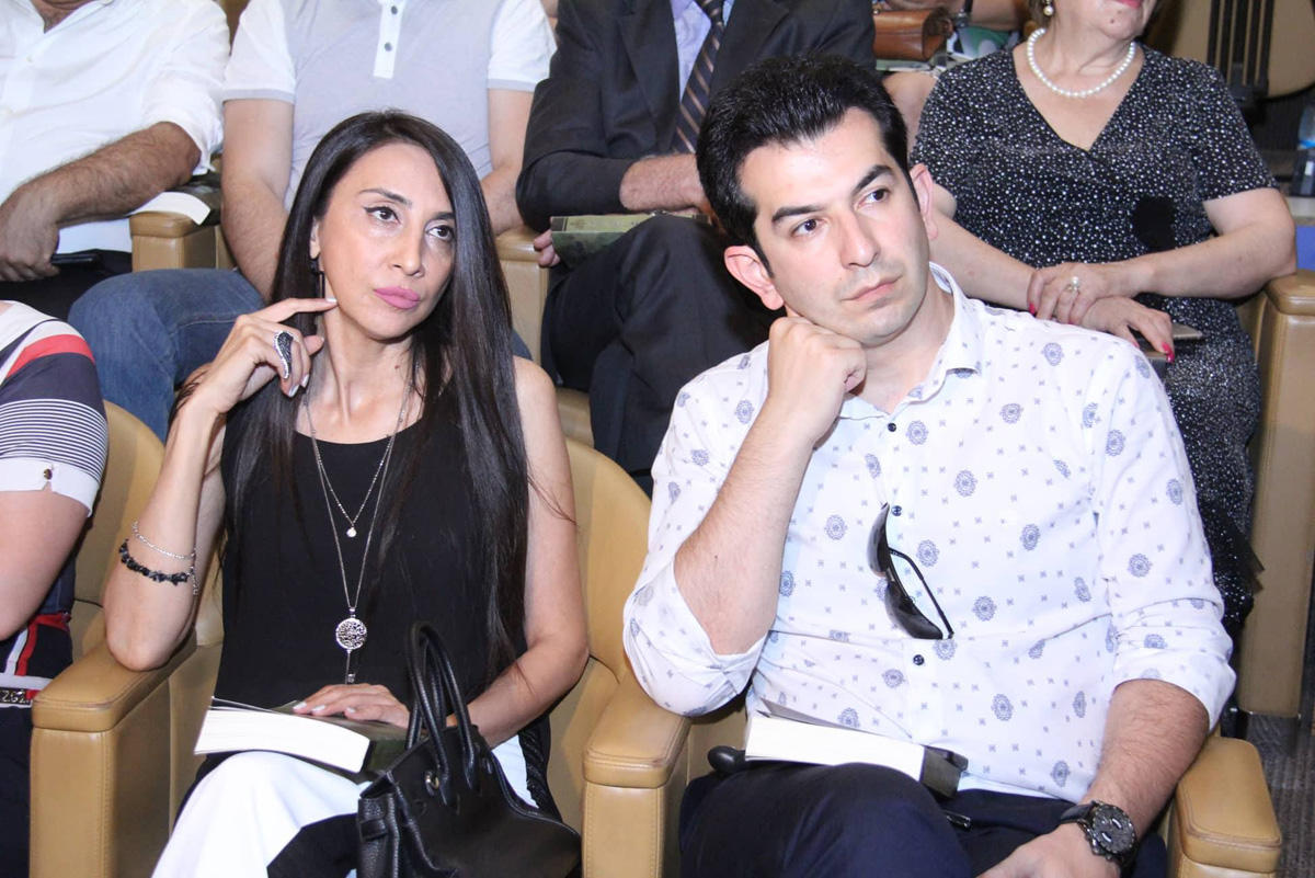 В Баку прошел потрясающий музыкально-поэтический вечер "Мир Насими" (ФОТО)