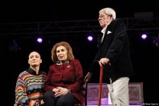 Русдрама имени Самеда Вургуна - 98 знаков качества (ФОТО)