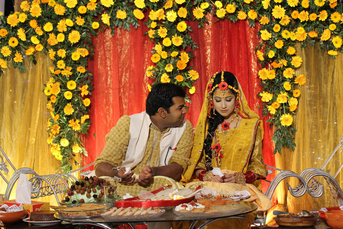 Азербайджанский фотограф снимает свадебные традиции Бангладеш (ФОТО)