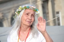 Семейная чета представила в Баку синтез артхауса и комедии (ФОТО)