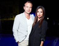 Певица Нюша после выступления в Баку уйдет со сцены (ФОТО)