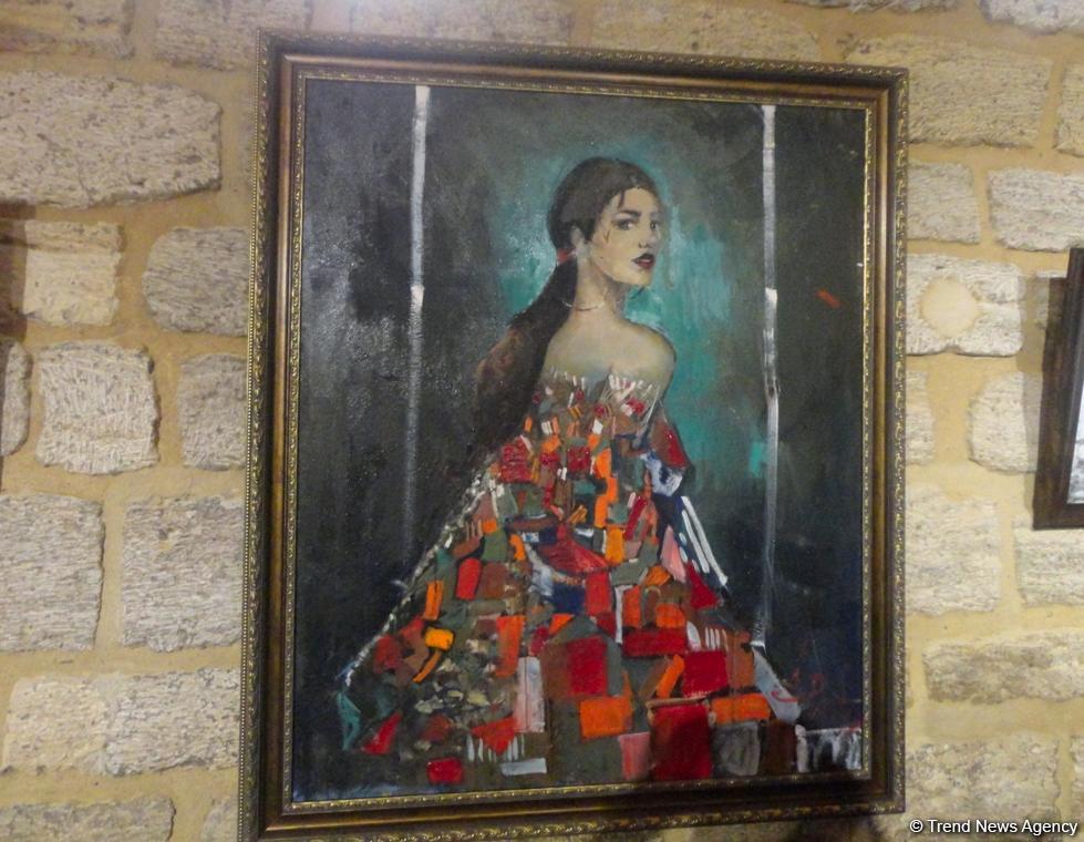 Как говорят глаза... показали в Баку (ФОТО)