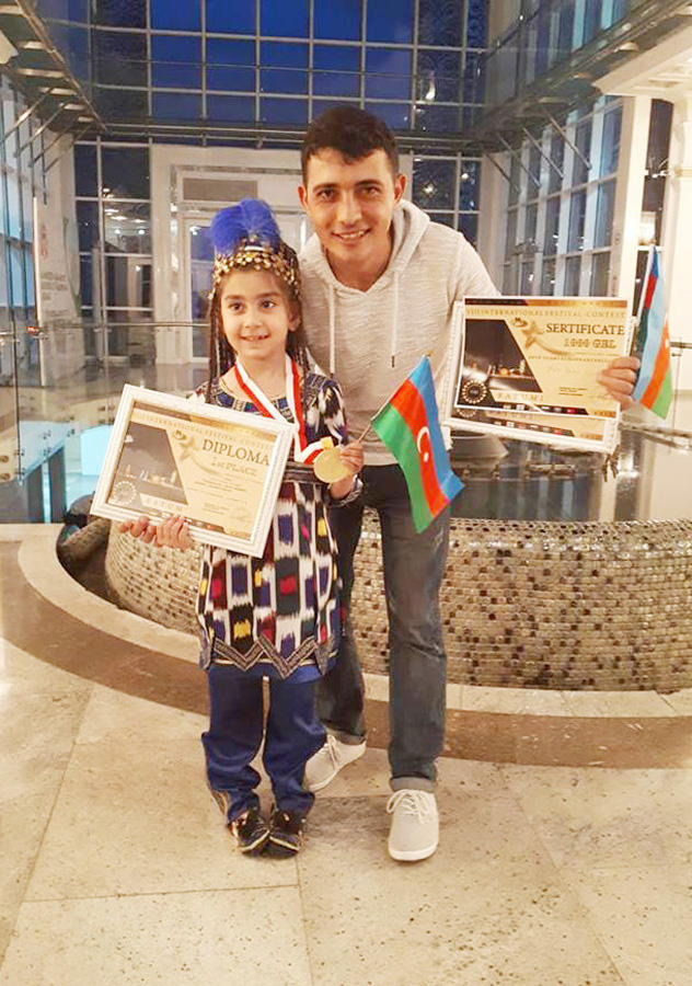 В Грузии взошла золотая звезда азербайджанцев (ФОТО)