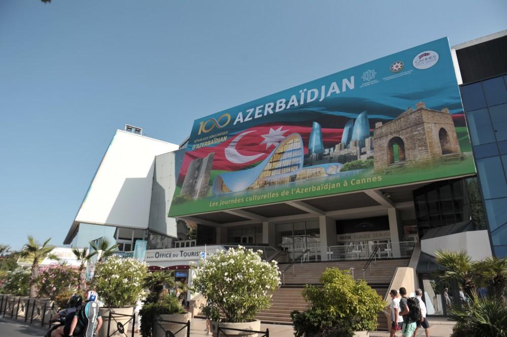 При организации Фонда Гейдара Алиева в Каннах начались Дни азербайджанской культуры (ФОТО)